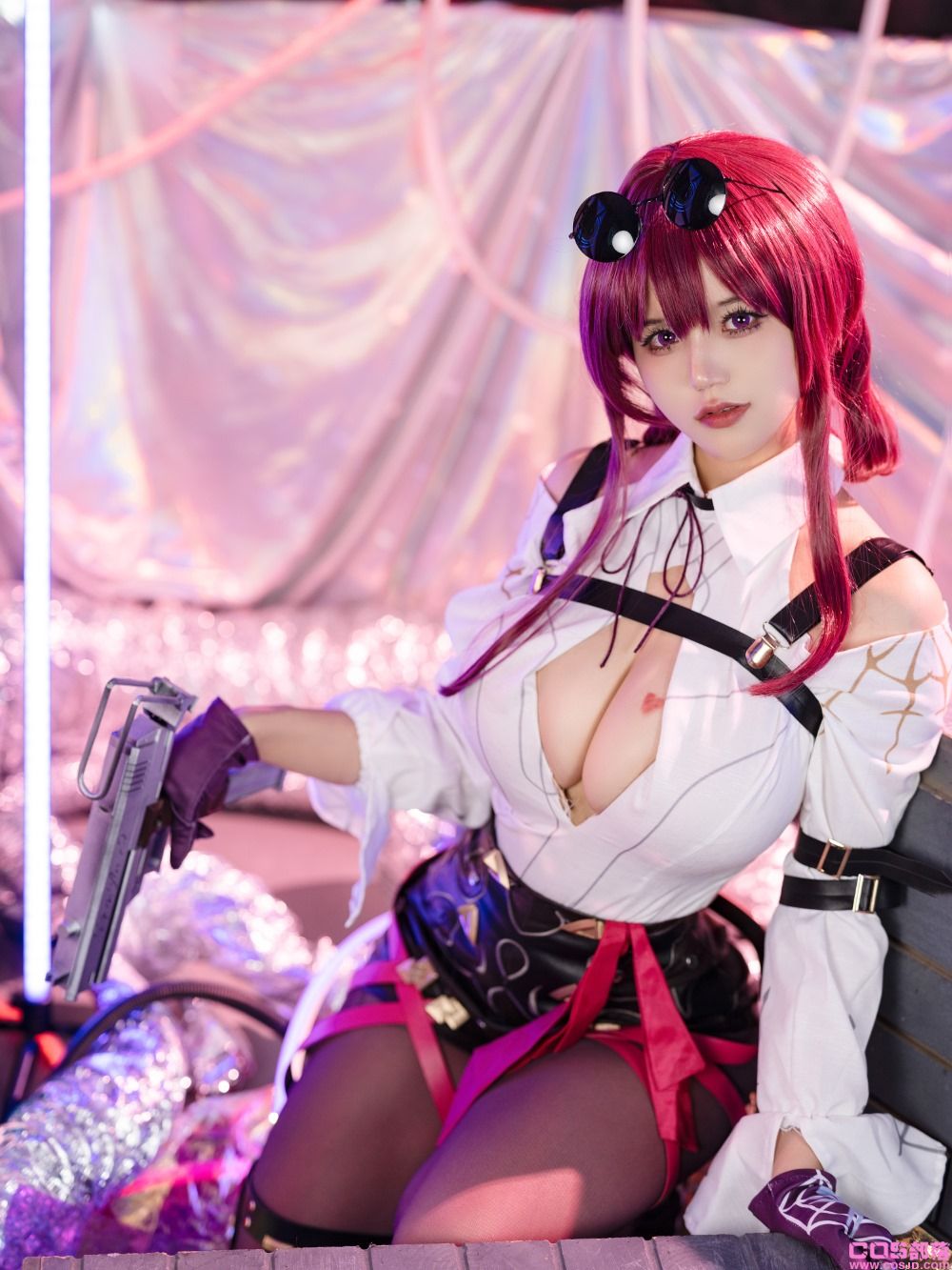 人气Coser@小仓千代 Kafka HSR 卡芙卡 [27P/125MB](图2)