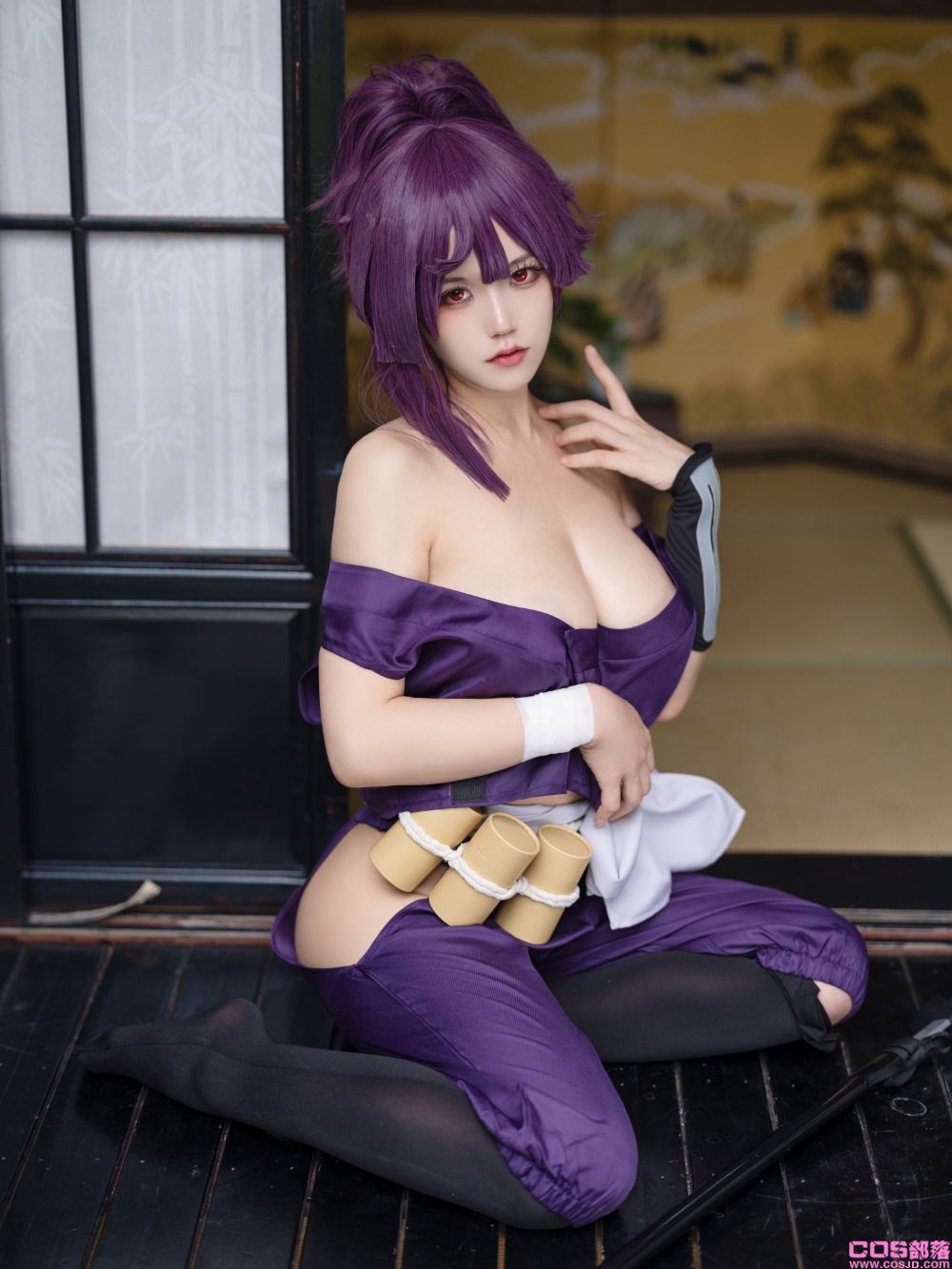 人气Coser@小仓千代 Yuzuriha 地狱楽 杠 [26P/66MB](图2)