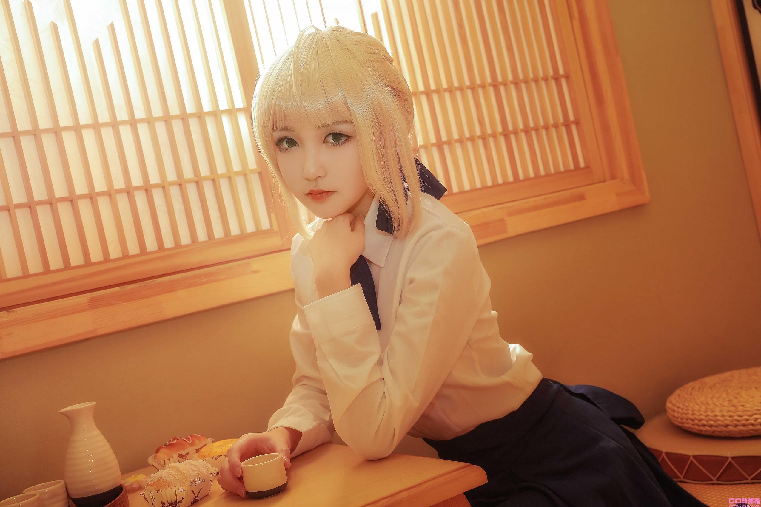 这个泡泡就是逊啦 – saber常服[9P/42MB](图4)