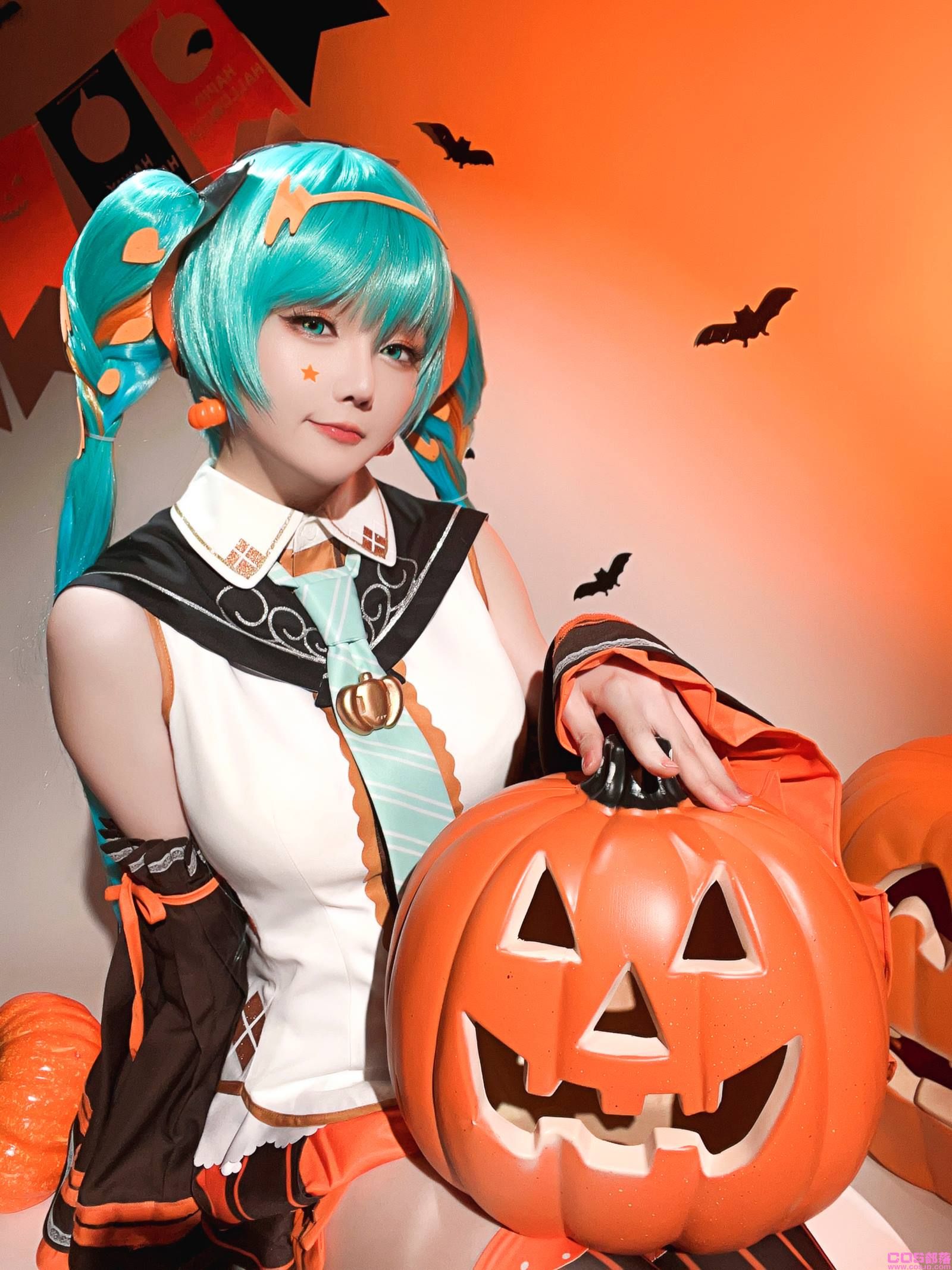 星之迟迟 23年10月计划赠品 万圣节MIKU[53P/306M](图2)