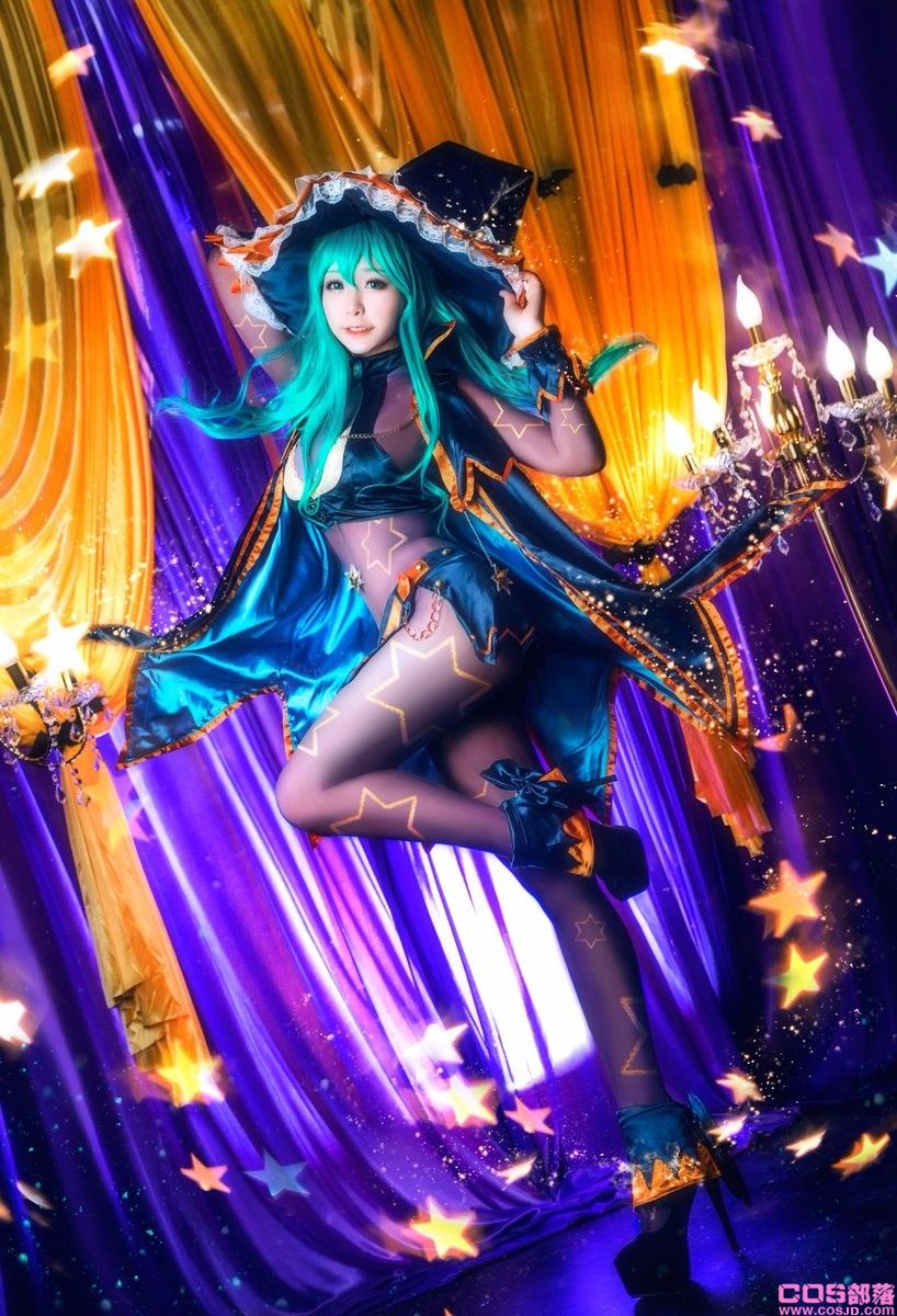 超人气巨乳Coser「Miido 三刀刀」喜欢肉感「索尼子」的你绝不能错过！(图13)